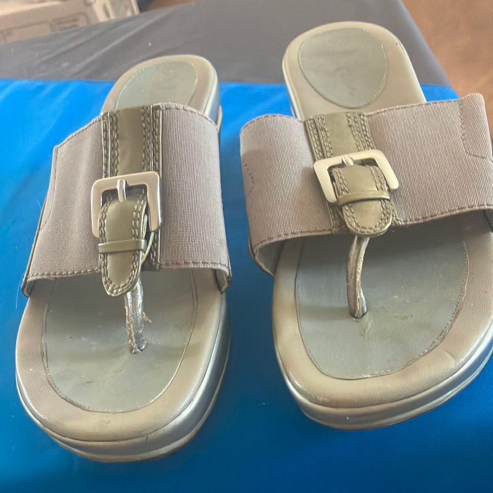 FINAL MARKDOWN Cole haan Sandals with Buckle Detail 7.5